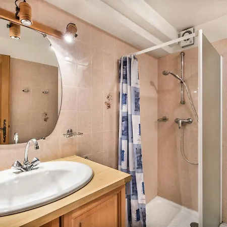 Confort 4 A Rochebrune - Proche Telepherique, Jardin, 2 Etoiles, Animaux Ok - Fr-1-453-233 Chalet Megeve